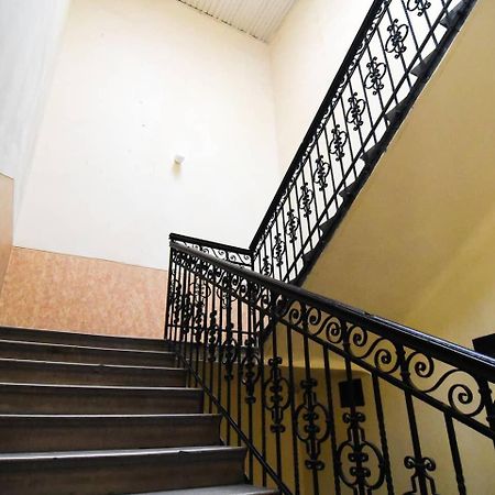 בודפשט Central & Colorful Studio With Air Conditioning מראה חיצוני תמונה